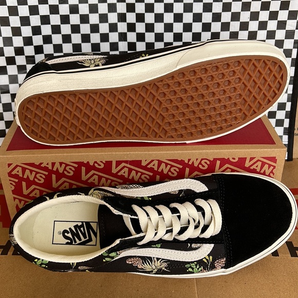 Vans WMNS Old Skool Desert Snake/Black sneakers - Picture 4 of 16